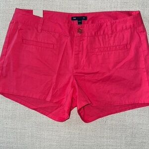 Gap Factory Favorite Khaki Shorts. Red. Size 6 NWT